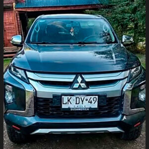 Mitsubishi New gris robado en Villarrica, patente LKDY49